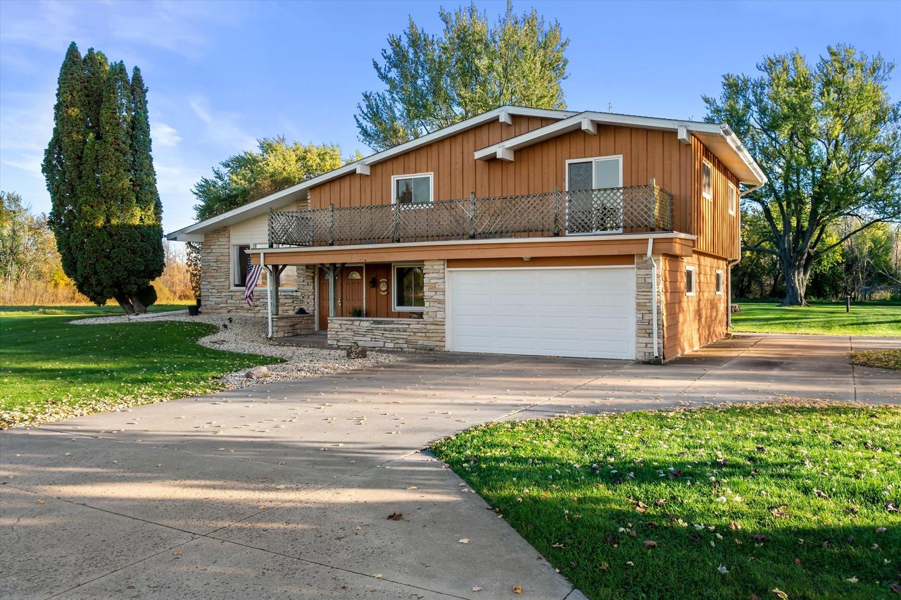 W2939 County Rd. #O, Lebanon, WI 53036