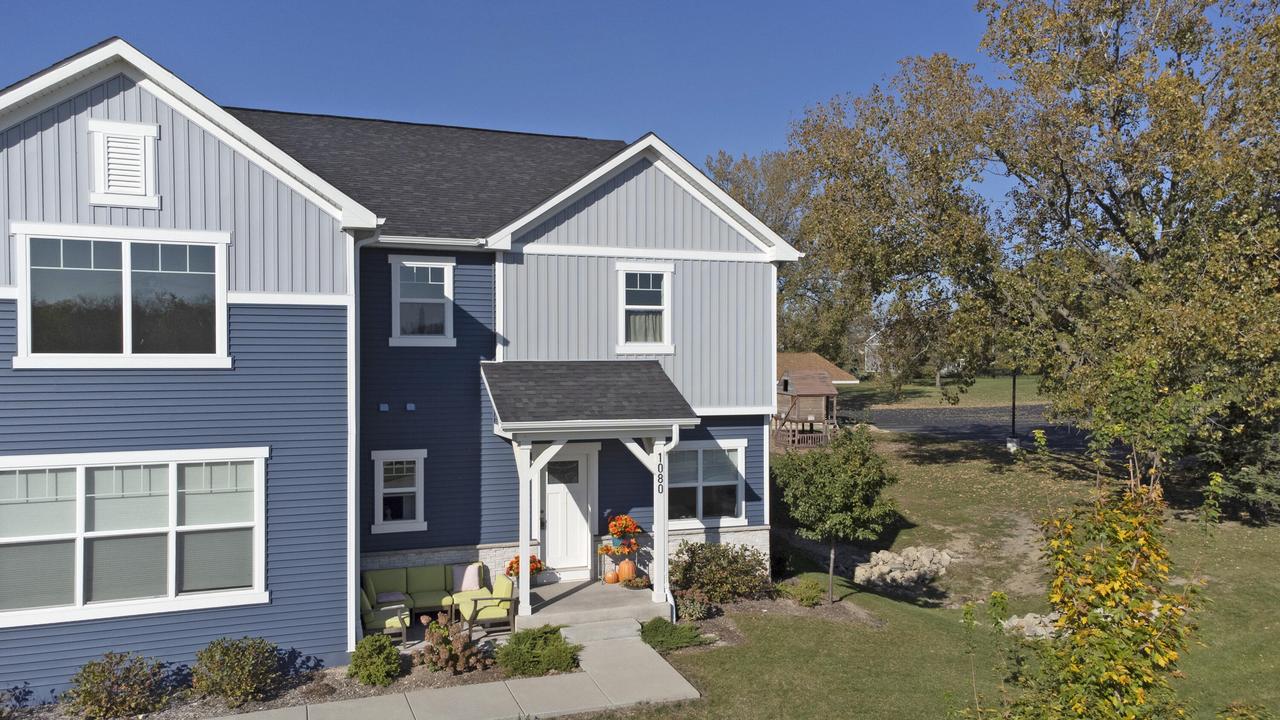 1080 58th Rd, Union Grove, WI 53182