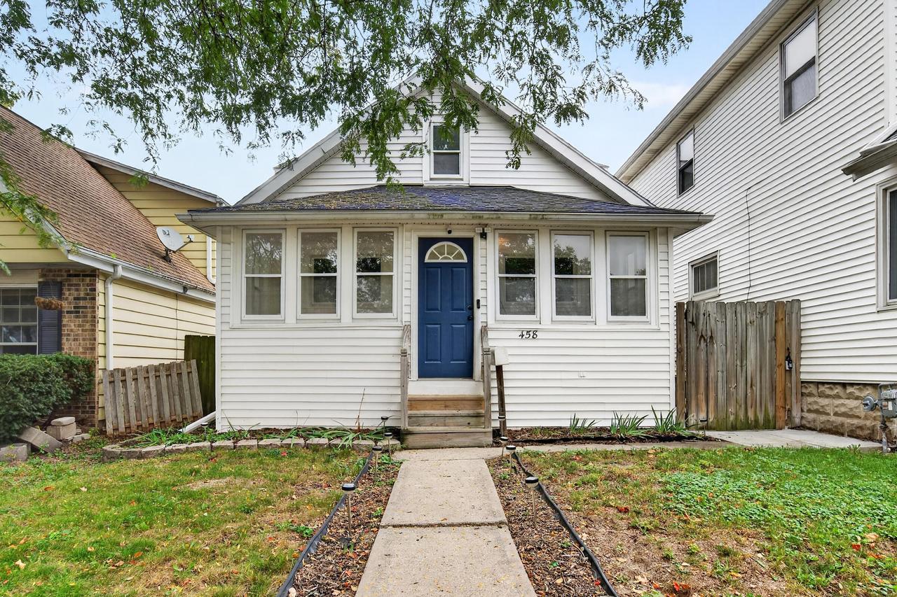 458 S 73rd St, Milwaukee, WI 53214