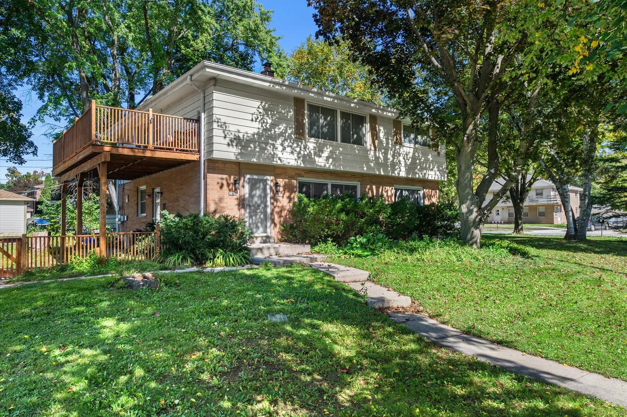 11610 W Elmhurst Pkwy #11612, Wauwatosa, WI 53226