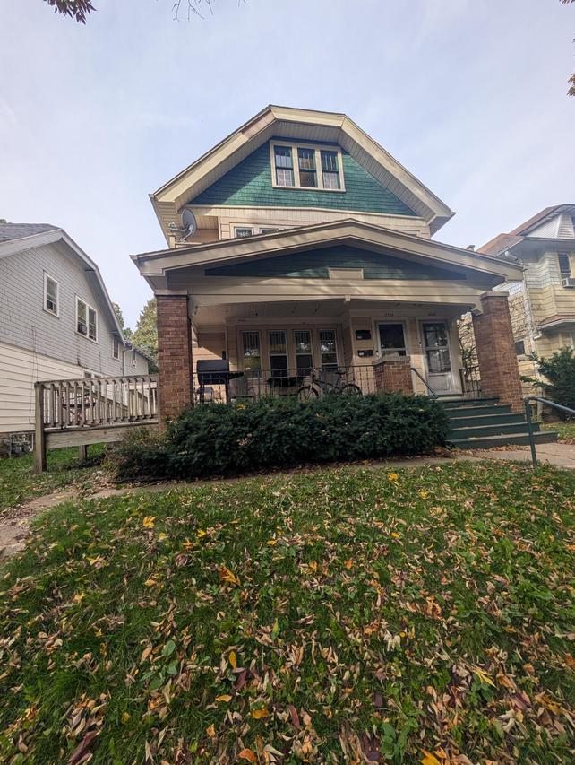 2533 N 51st St #2535, Milwaukee, WI 53210