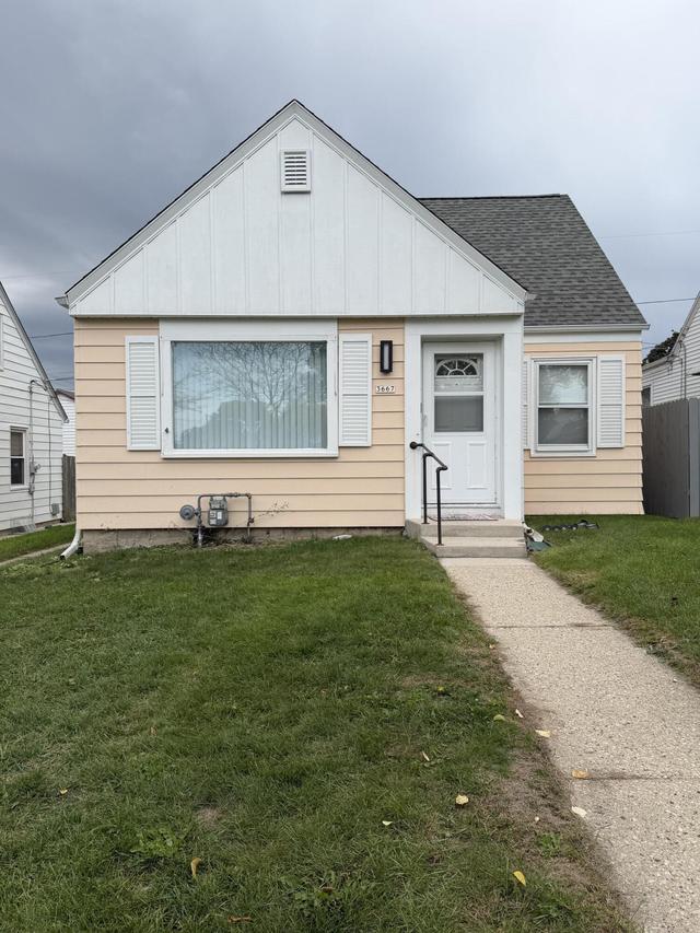 3667 S 18th St, Milwaukee, WI 53221