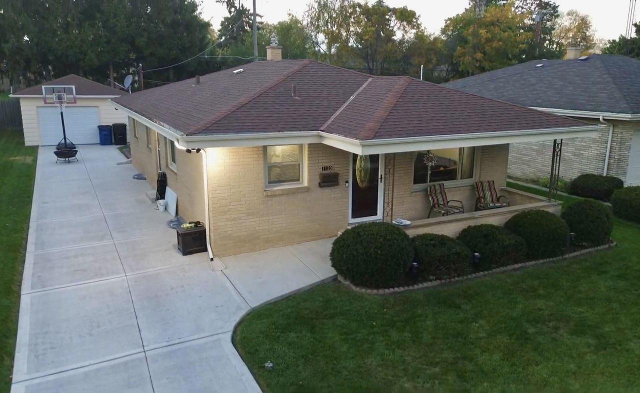 1120 Virginia St, Racine, WI 53405