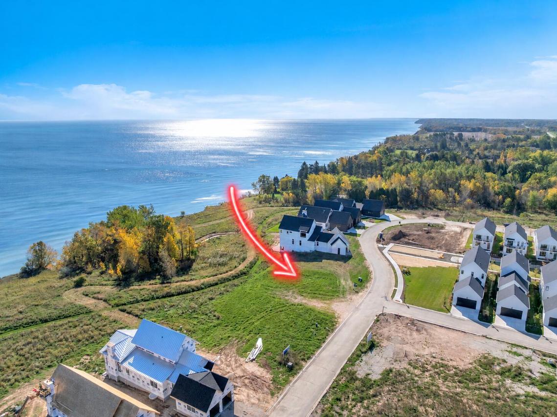 1202 Shieling Ln #Lt15, Port Washington, WI 53074