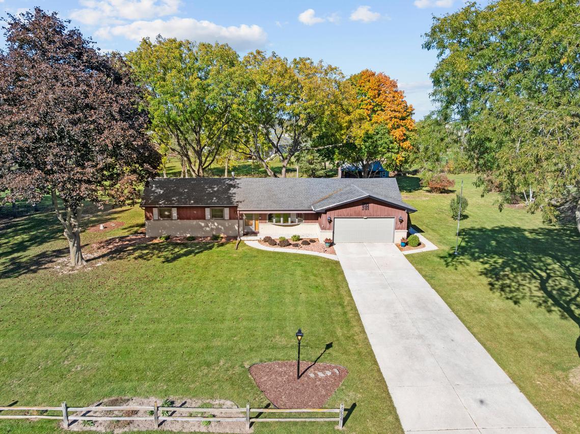 4824 N Parke Ridge, Sheboygan, WI 53083
