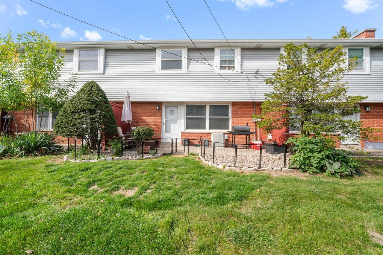 1363 Josephine St #B, Waukesha, WI 53186