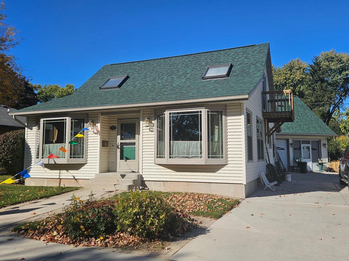 336 Western Ave, Sheboygan Falls, WI 53085
