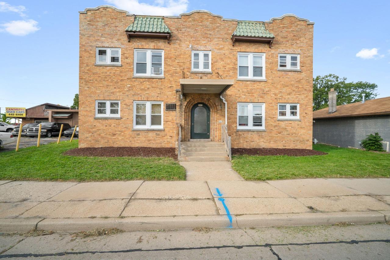 5823 W Appleton Ave, Milwaukee, WI 53210