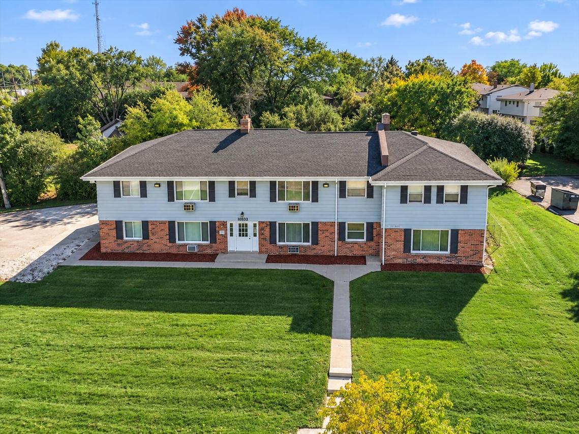 8633 N Granville Rd #8635, Milwaukee, WI 53224