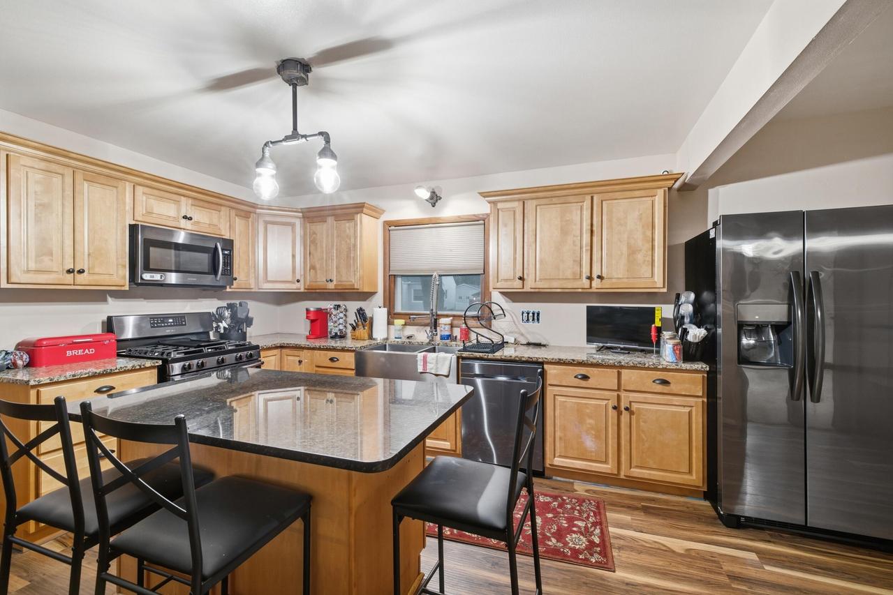 2421 9th Ave, South Milwaukee, WI 53172