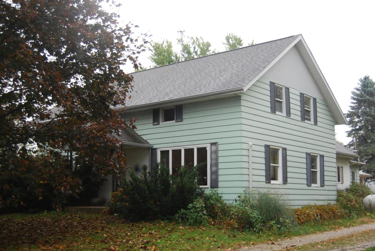 W345 Hochheim Rd, Herman, WI 53091
