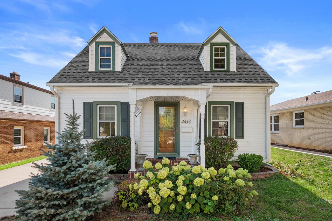 4413 W Morgan Ave, Greenfield, WI 53220