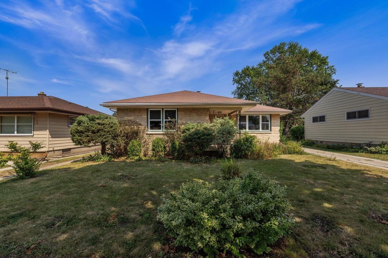 4126 N 80th St, Milwaukee, WI 53222