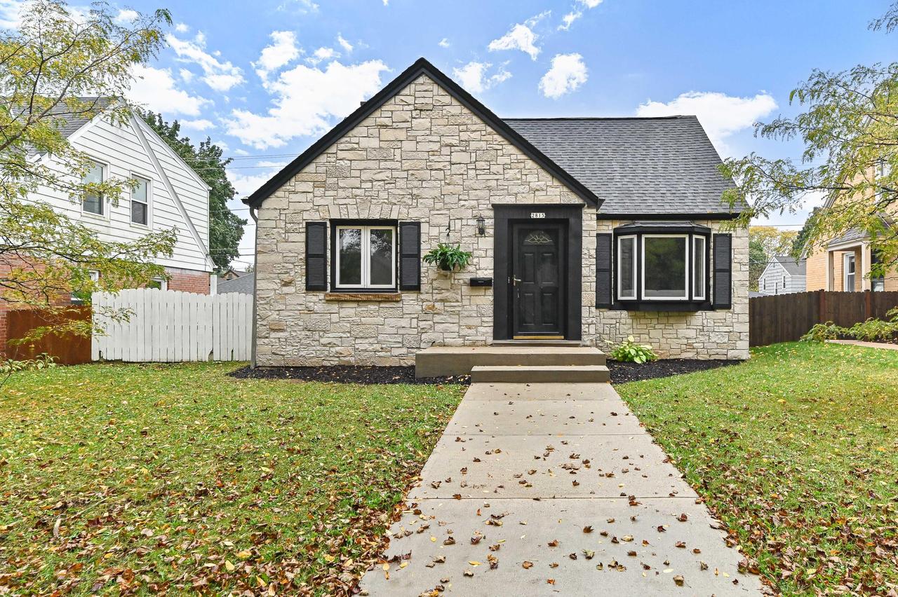 2815 N 91st St, Milwaukee, WI 53222
