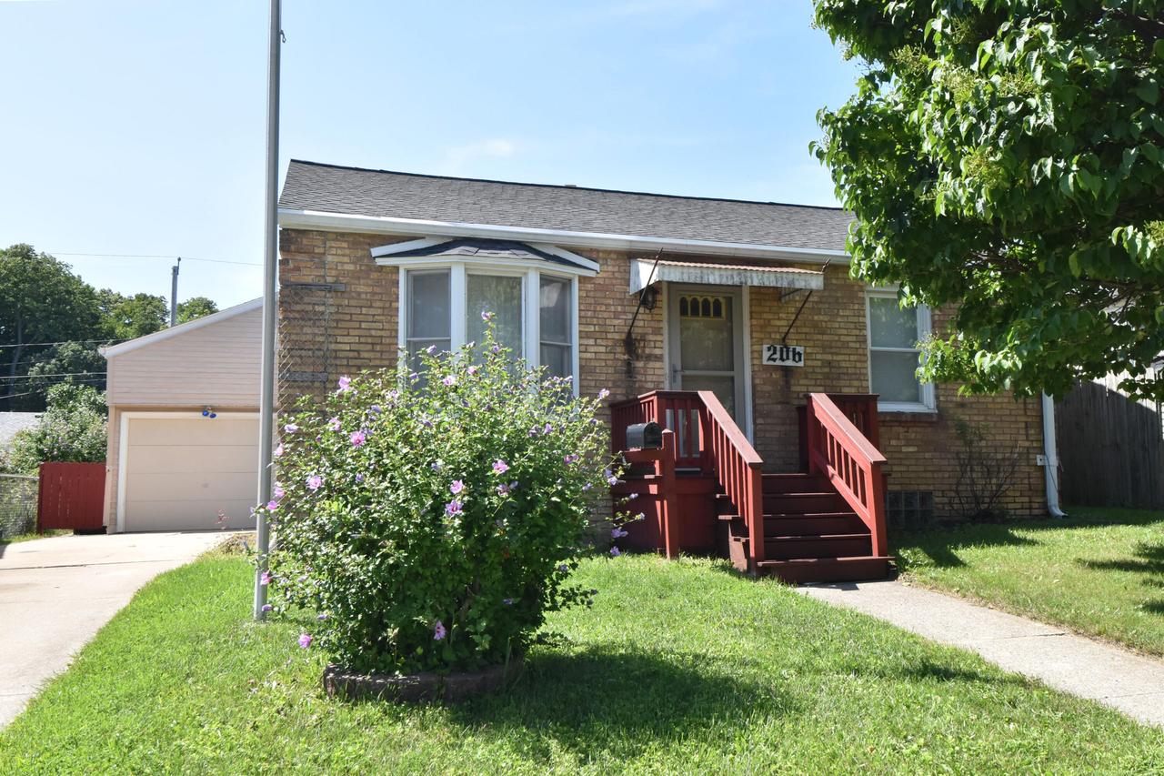 206 Belmont Ave, Racine, WI 53405