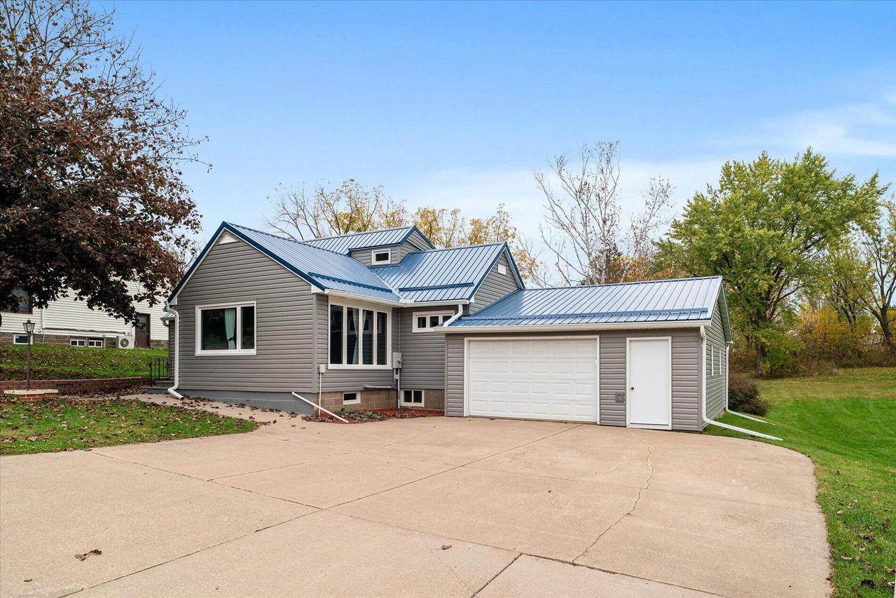 402 E State St, Westby, WI 54667