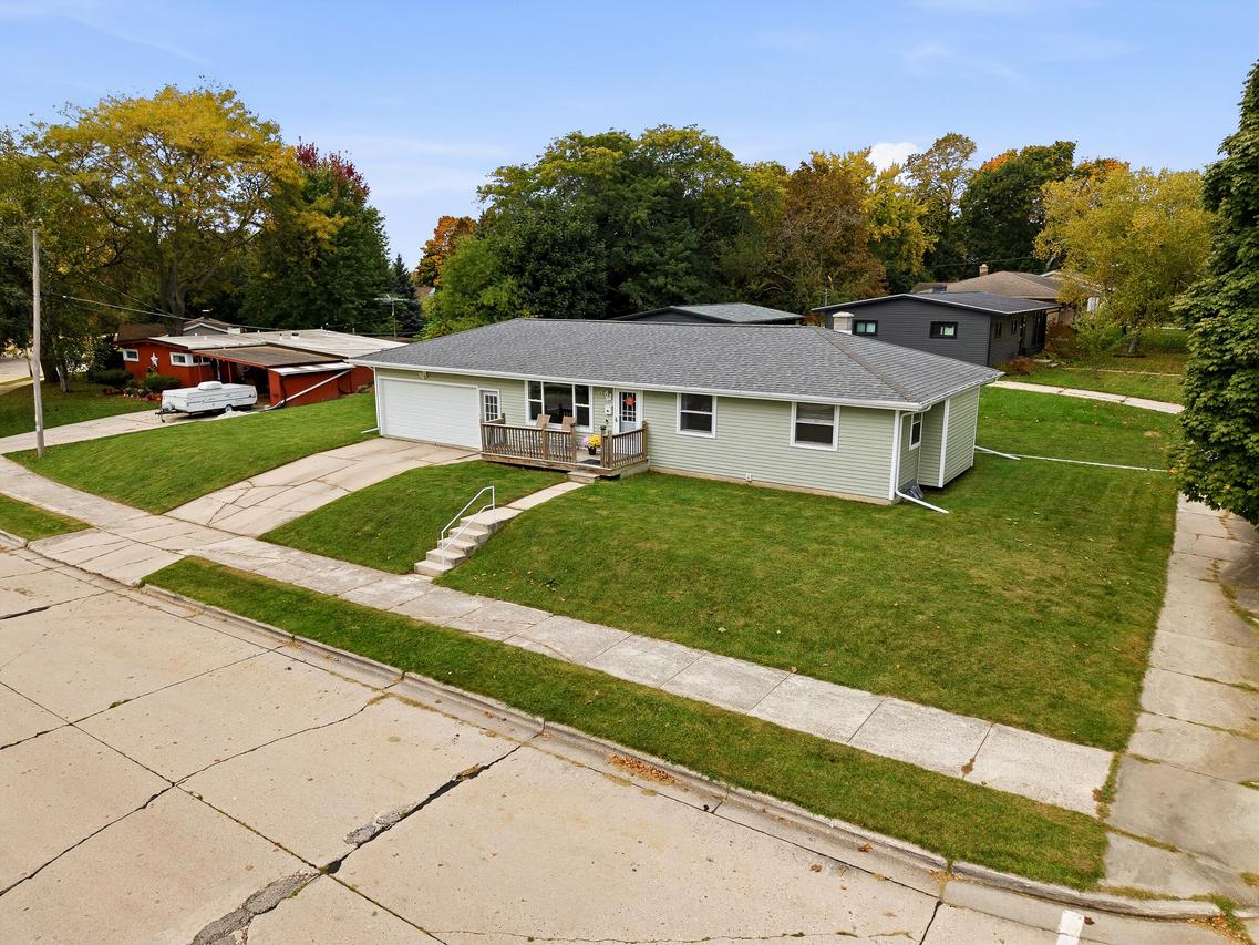 524 N 26th St, Sheboygan, WI 53081