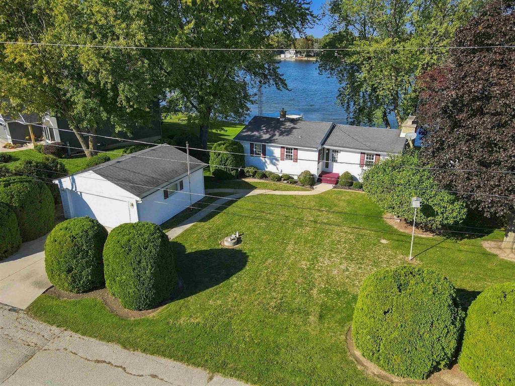 W943 S South Shore, Marshfield, WI 53079