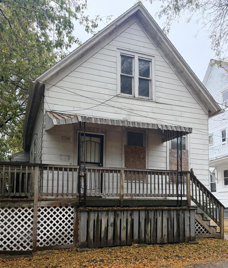 1114 W Ring St, Milwaukee, WI 53206