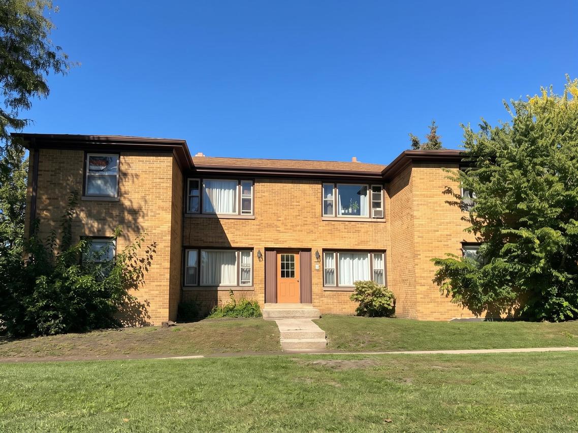 2028 W Van Beck Way, Milwaukee, WI 53221
