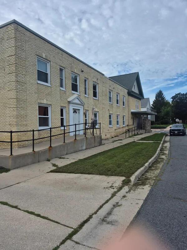 103 S Ridge St, Hustisford, WI 53034