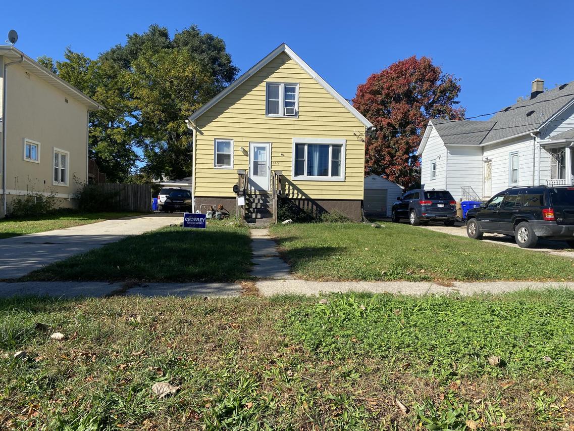 6214 31st Ave, Kenosha, WI 53142