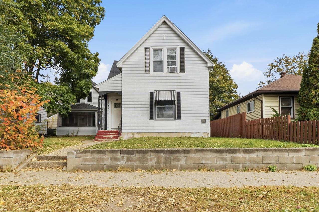 1725 Mississippi St #1727, La Crosse, WI 54601