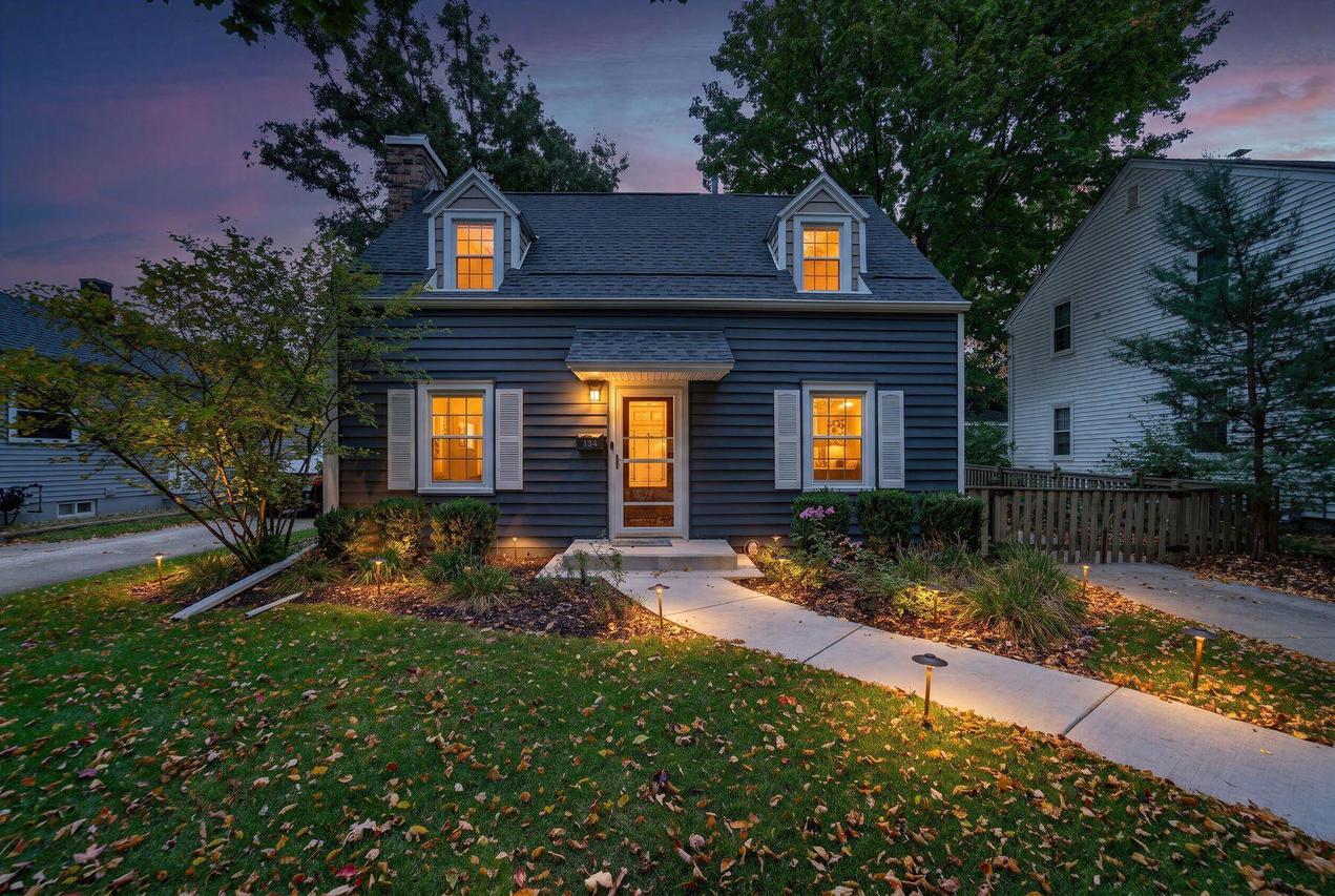 134 N 91st Pl, Milwaukee, WI 53226