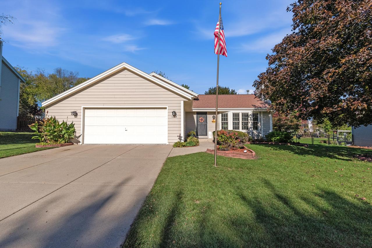 1263 W River Park, Mukwonago, WI 53149