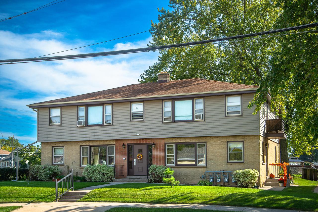 3103 21st St, Racine, WI 53405