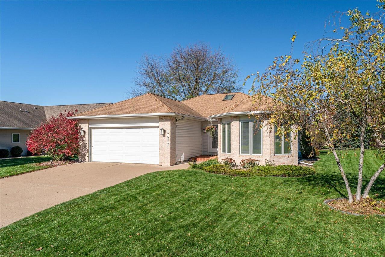 3617 Raintree Pl, La Crosse, WI 54601