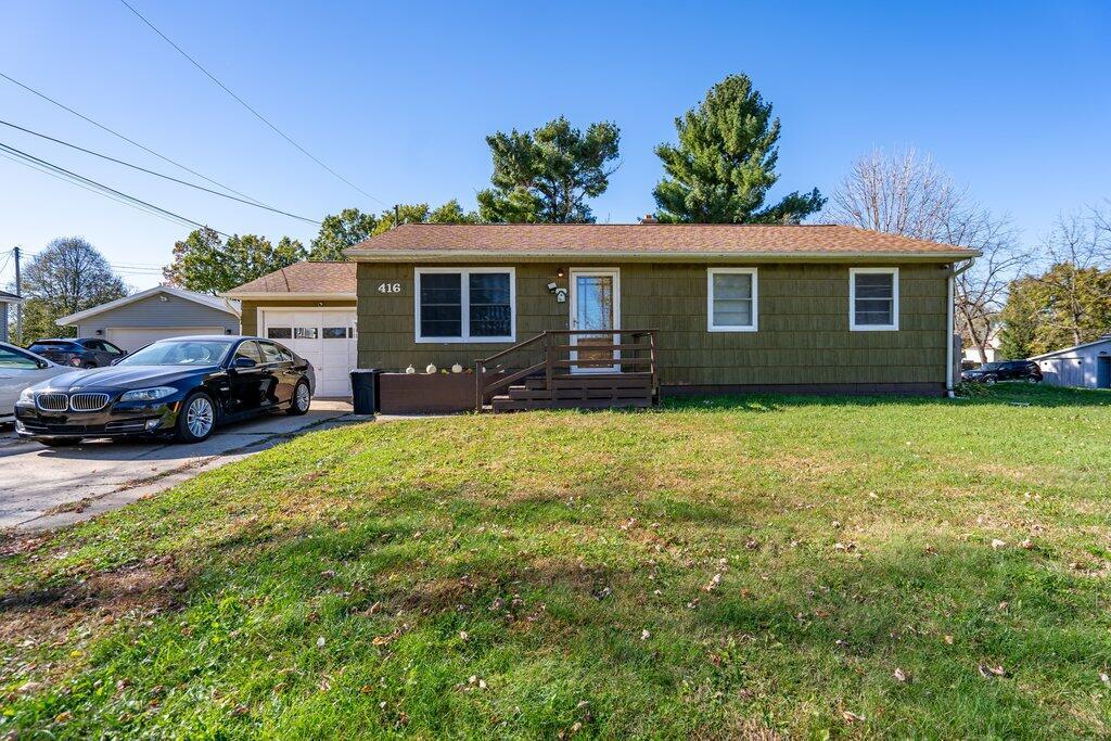 416 S Immell St, Blair, WI 54616