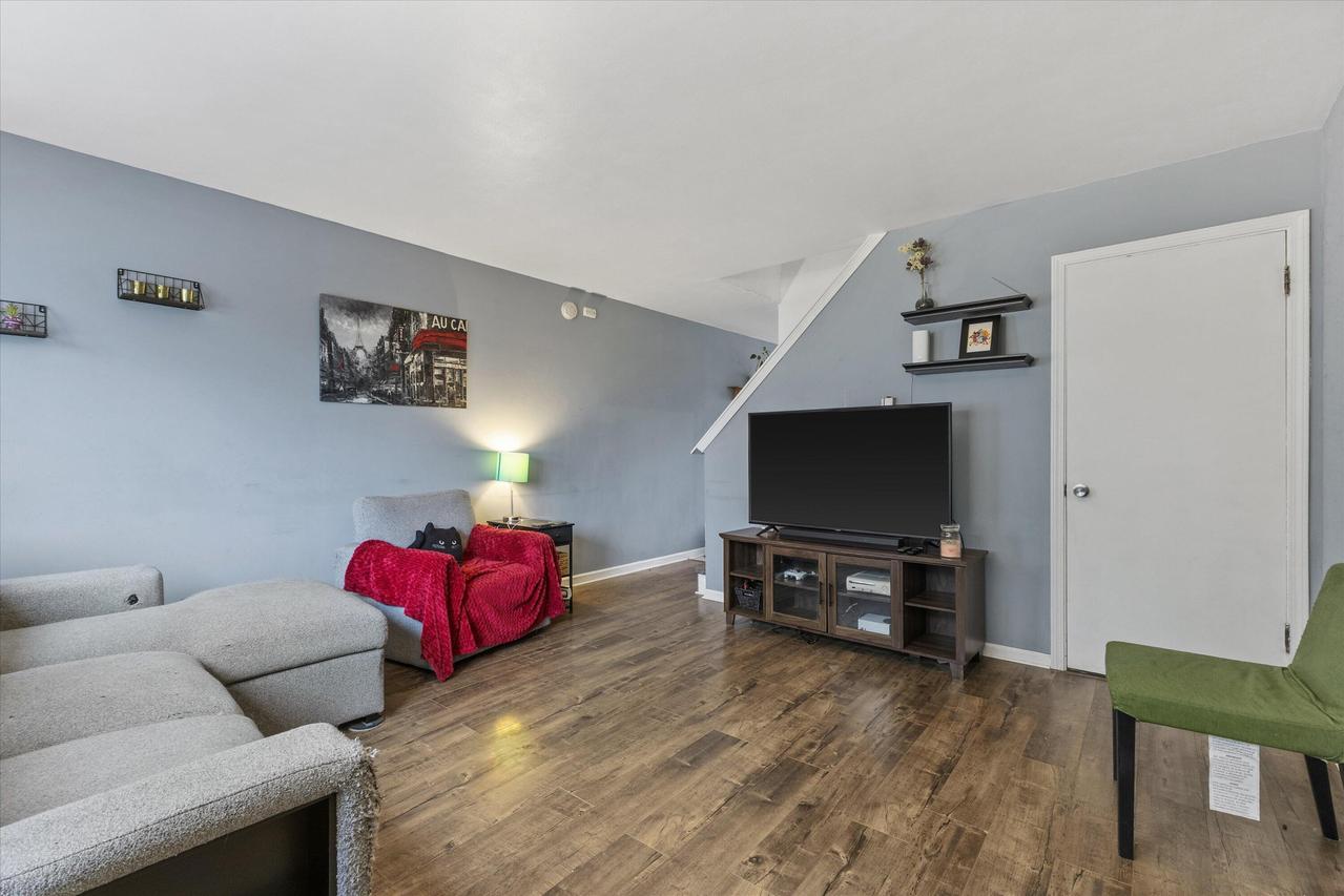 3596 S Quincy Ave, Milwaukee, WI 53207