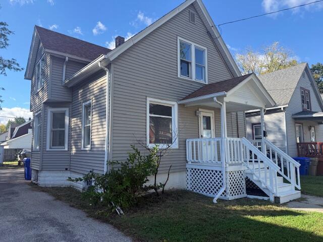 6608 20th Ave., Kenosha, WI 53143