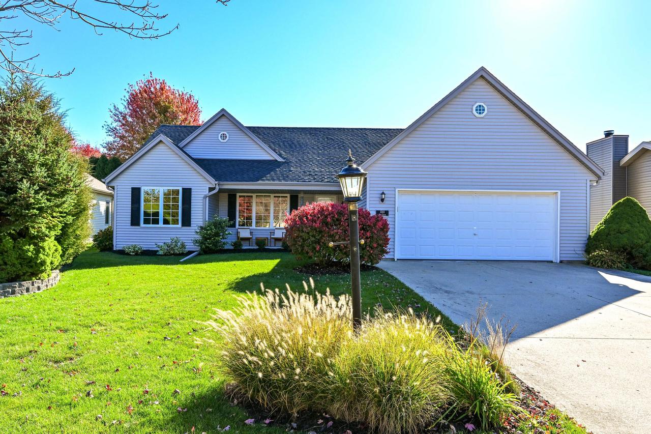 1301 Noel Ct, South Milwaukee, WI 53172