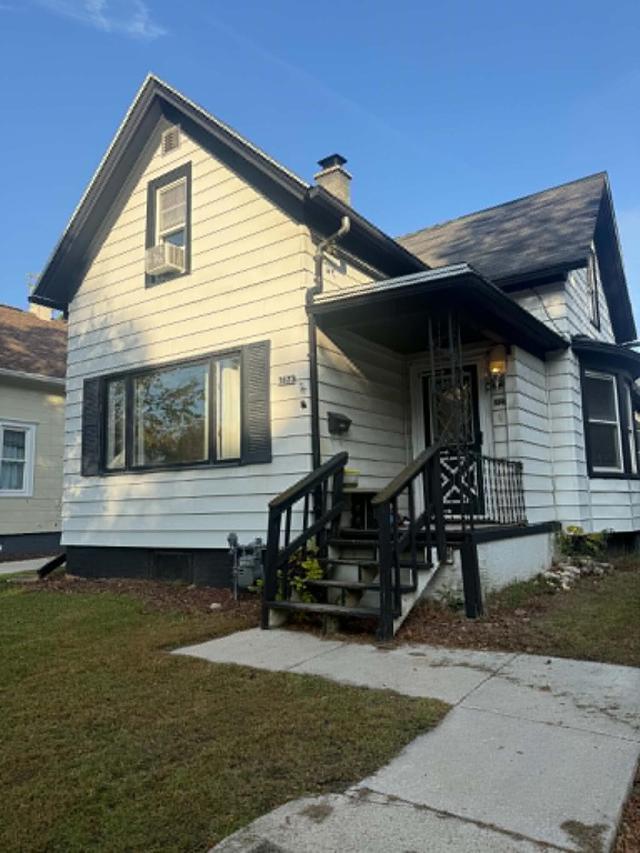 1823 N 9th St, Sheboygan, WI 53081