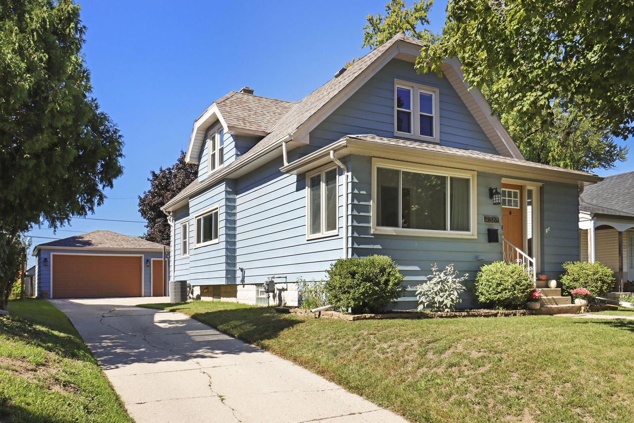 4365 S Quincy Ave, Milwaukee, WI 53207