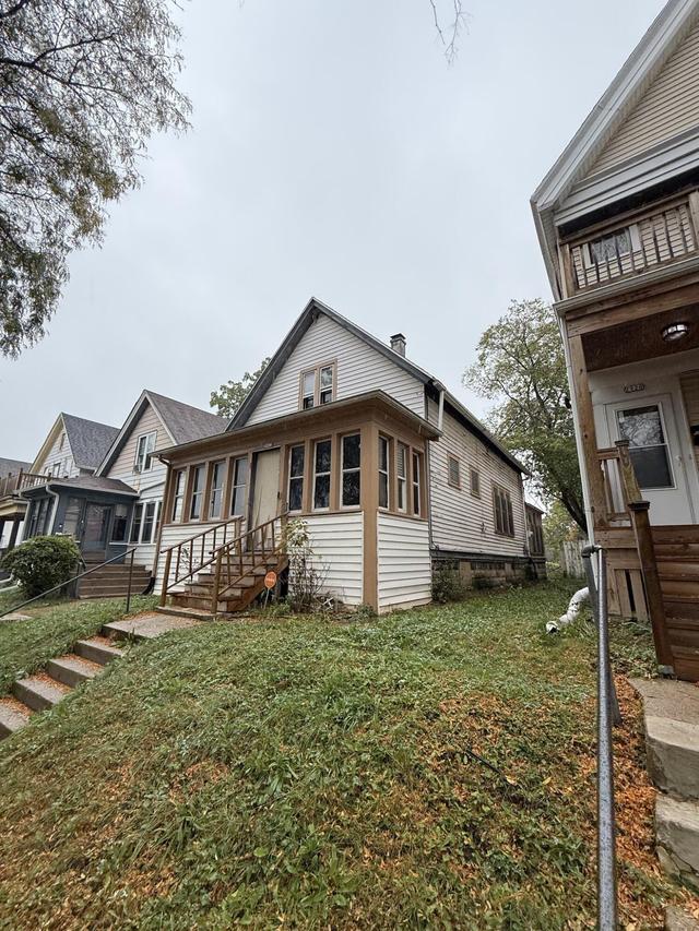 2922 N 1st St, Milwaukee, WI 53212