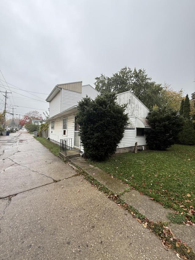 6184 N 39th St, Milwaukee, WI 53209