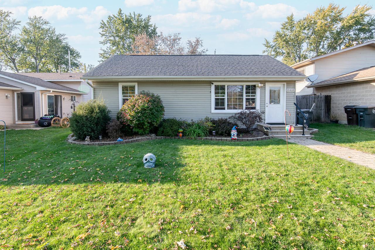 10408 268th St, Salem, WI 53179