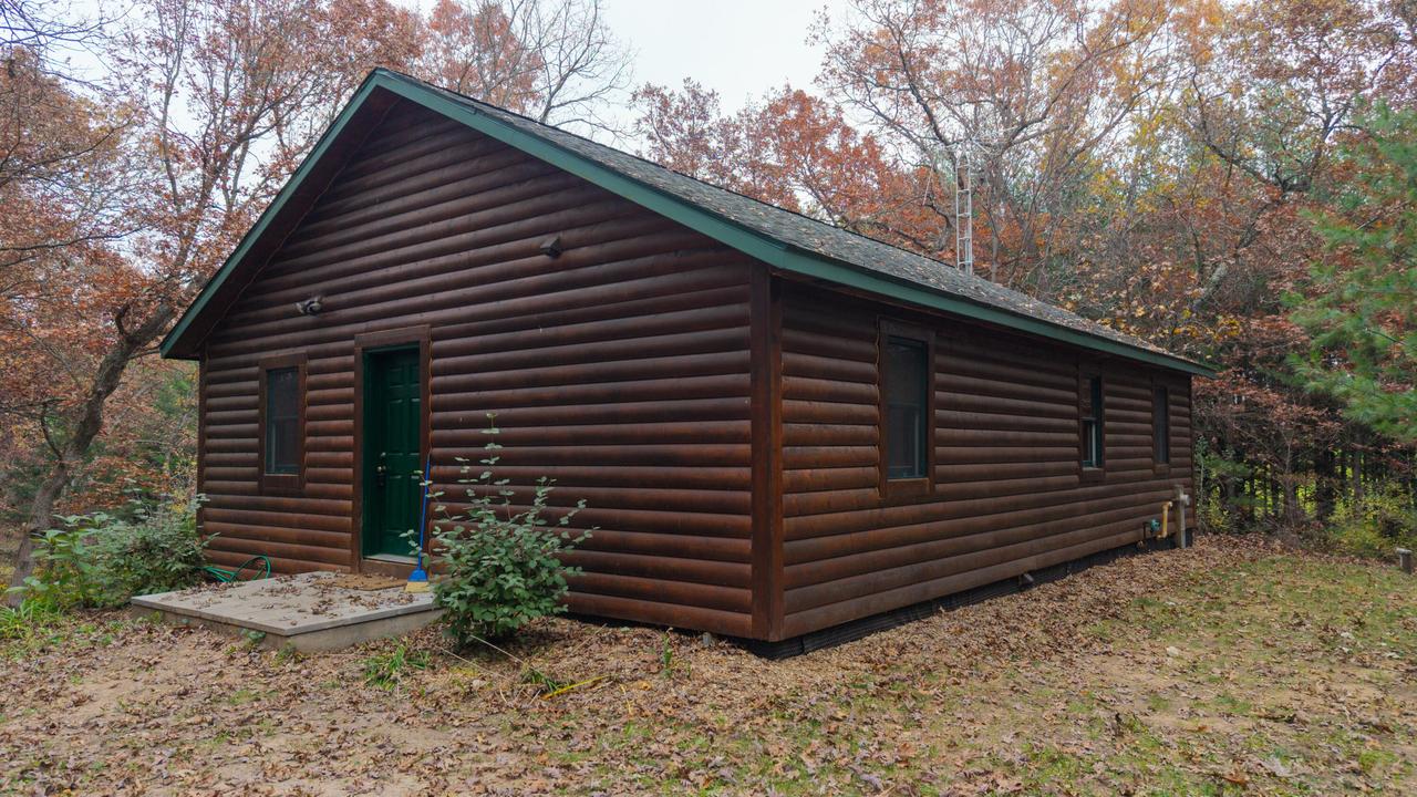 W10306 Czech Rd, Richford, WI 54982