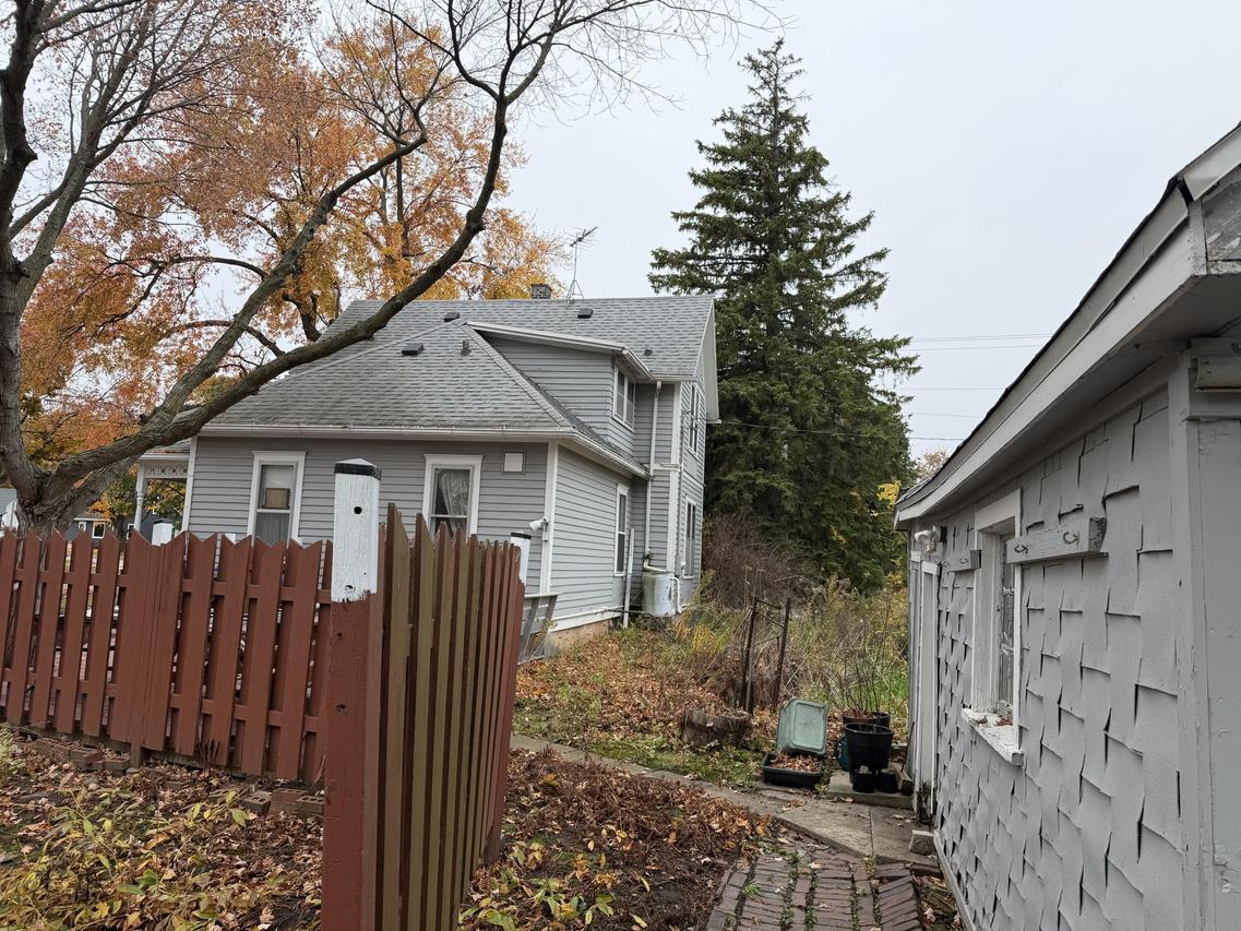 1441 W Prospect Ave, Appleton, WI 54914