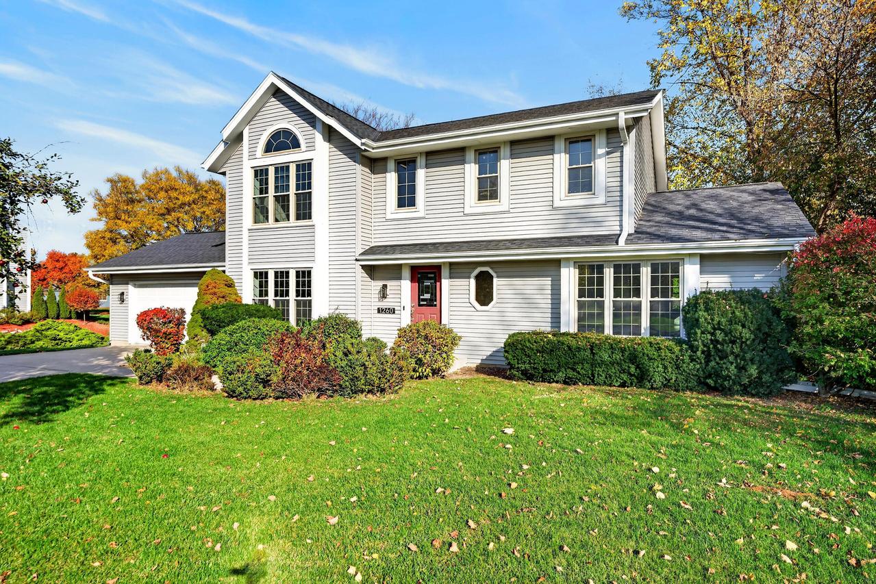 1260 S Springdale Rd, Brookfield, WI 53186
