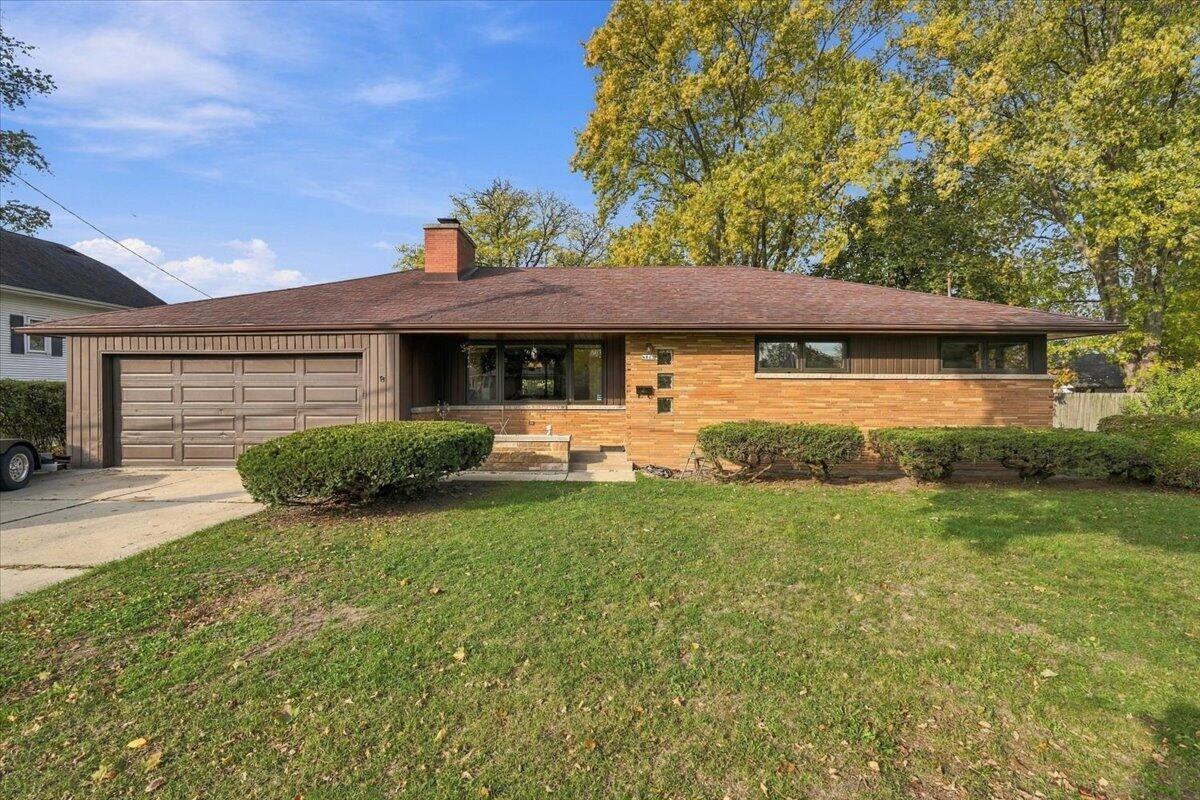 4015 S 76th St, Milwaukee, WI 53220
