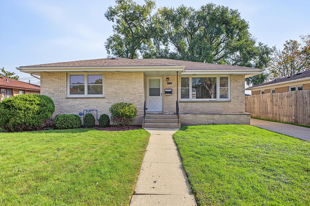 1731 Monroe, Racine, WI 53405