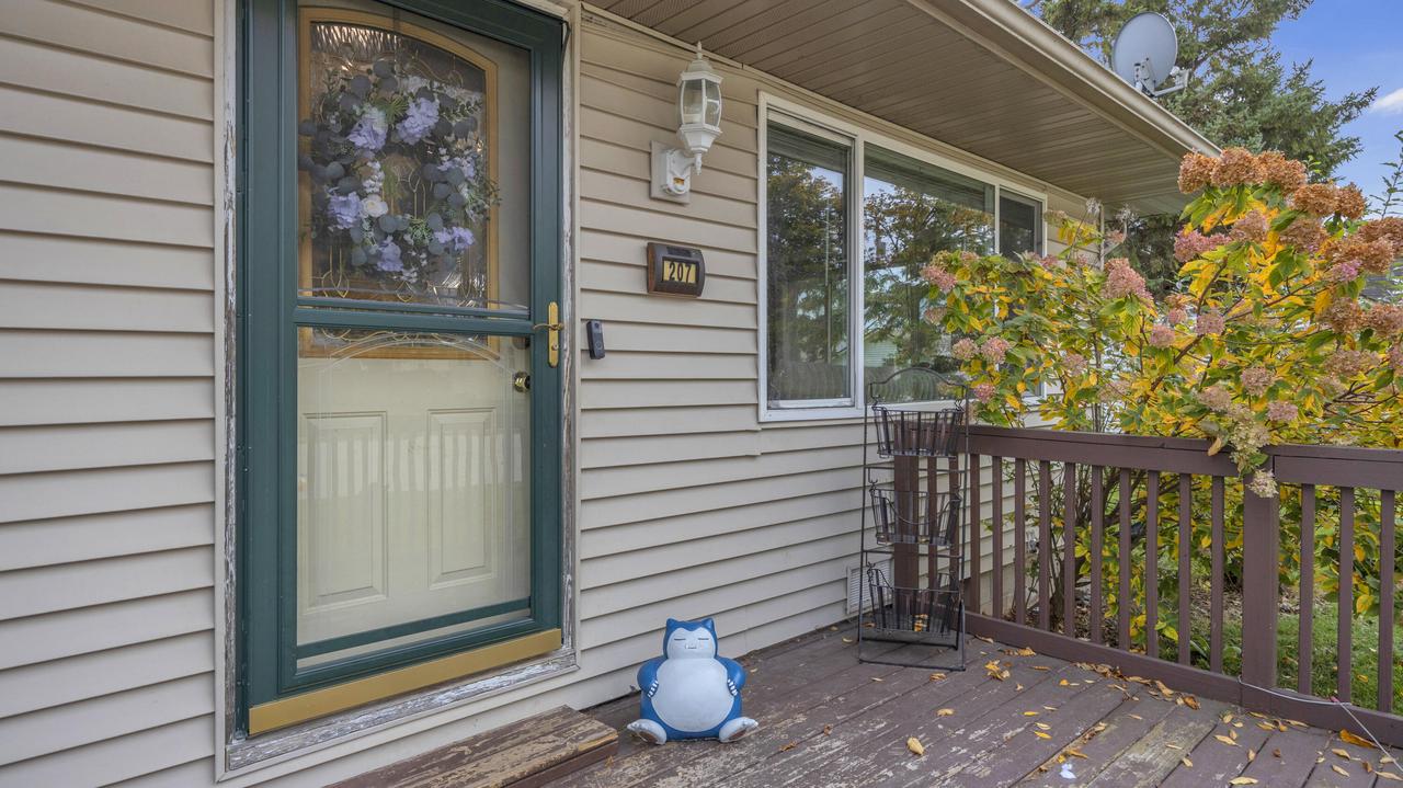 207 Dillingham St, Glenbeulah, WI 53023