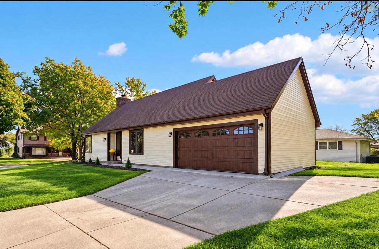 7207 W Van Beck Ave, Milwaukee, WI 53220