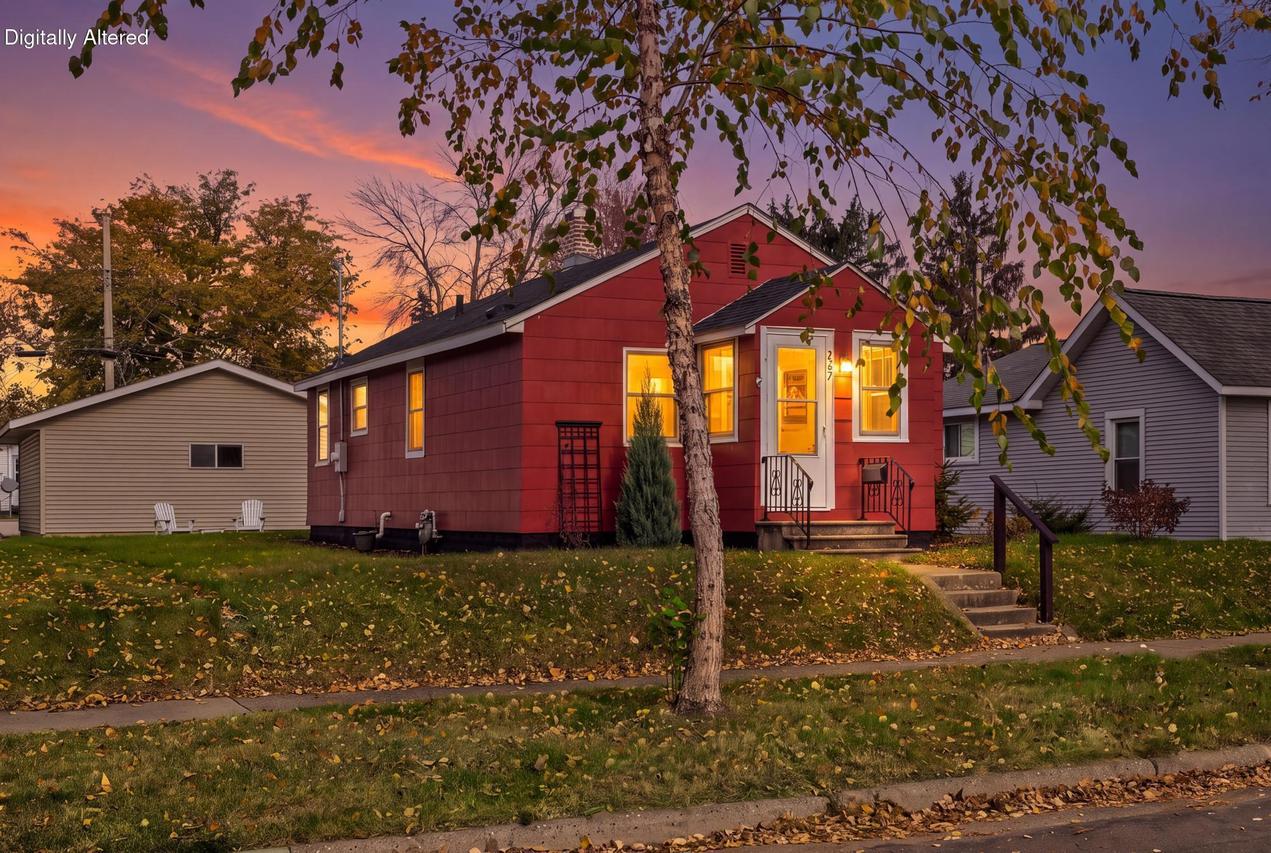 2207 Park Ave, La Crosse, WI 54601