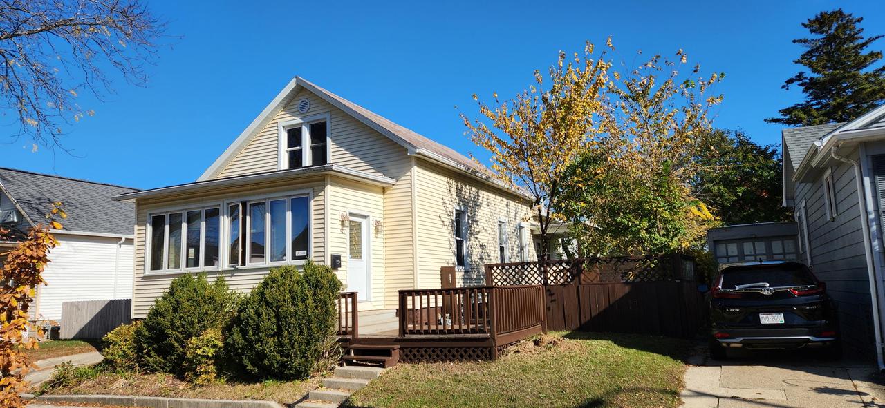 1829 N Main St, Racine, WI 53402