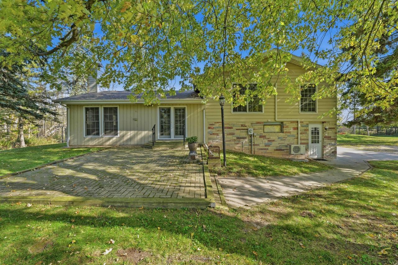 N5501 Willow Rd, Sheboygan Falls, WI 53073